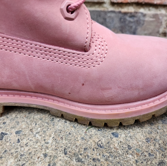 Women's Timberland A12LS Premium 6" Nubuck Boot in Dusty Rose size 5 - Picture 10 of 11